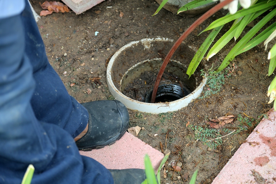 Buyers Beware: 6 Reasons You Need a Sewer Scope Inspection